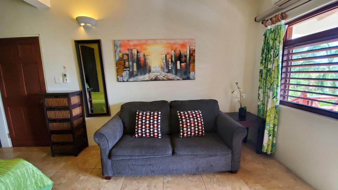 Villa Touloulou English Harbour Exteriör bild